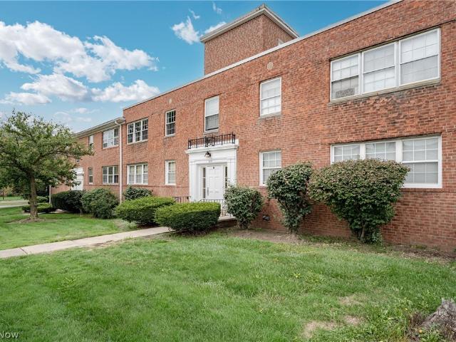 3271 Warrensville Center Road 8B