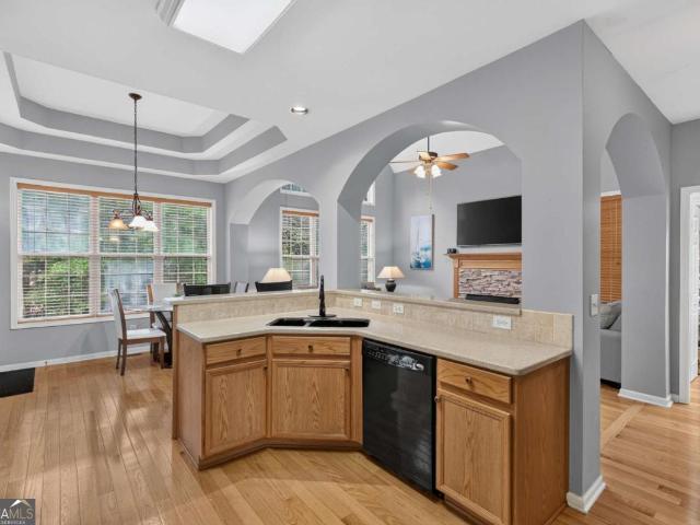 3273 Thornecreek Drive