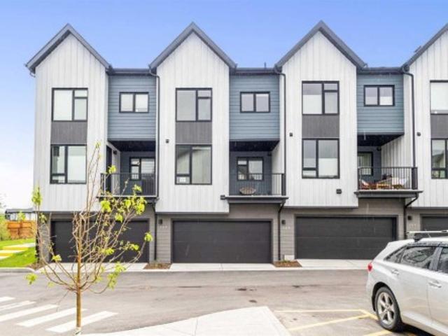 327 85 Sage Hill Heights Nw, Calgary, AB, T3R 2E5 townhouse for sale | Listing ID A2349 | Royal LePage