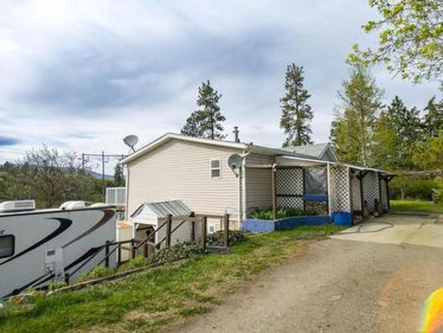 327 97A Highway, Spallumcheen, BC, V0E 1B6 house for sale | Listing ID 10378 | Royal LePage