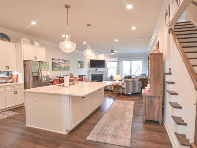 327 claibourne rd