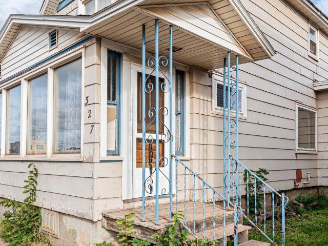 327 Bank Street