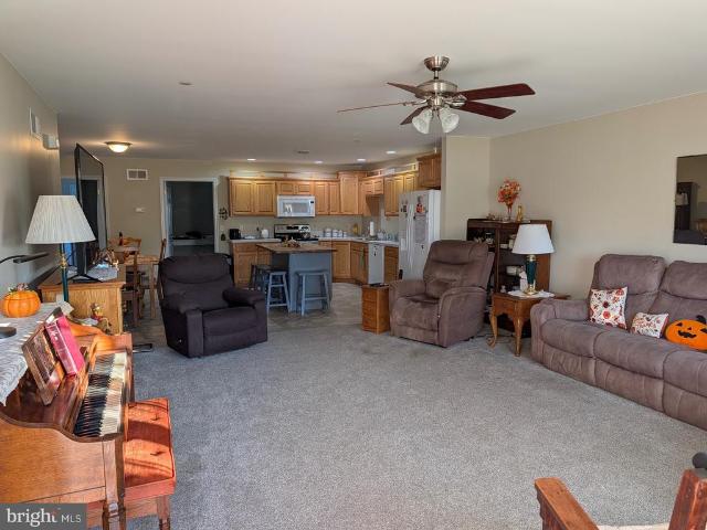 327 Franklin Way