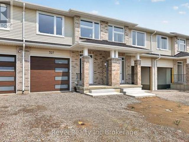 327 Kading Crescent, Woodstock South, ON, N4S 0G6 house for sale | Listing ID X13663 | Royal LePage