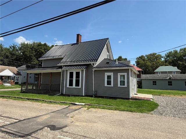 327 Locust Street