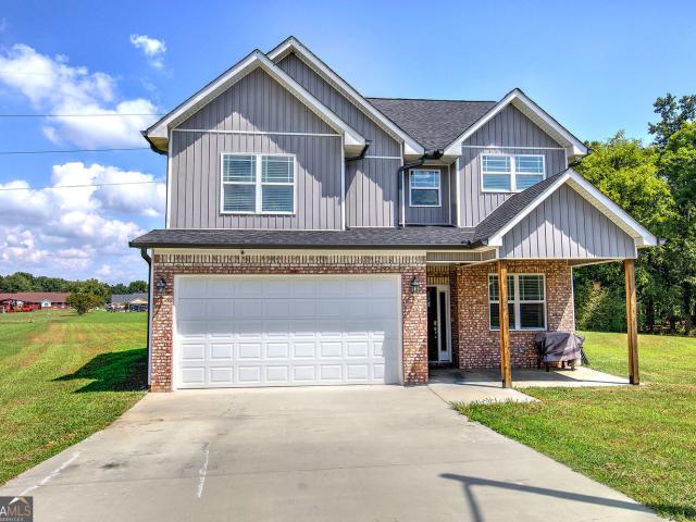 327 Larkspur Drive SW