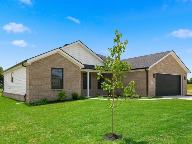 327 Mohegan Trail