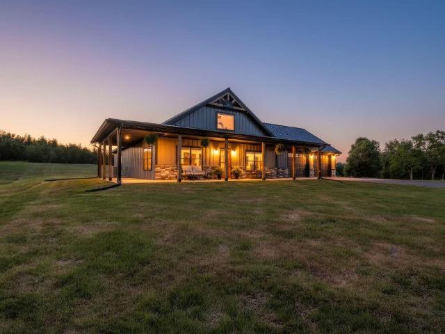 327 NE 21st Road
