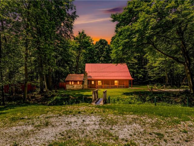327 Stahl Rd