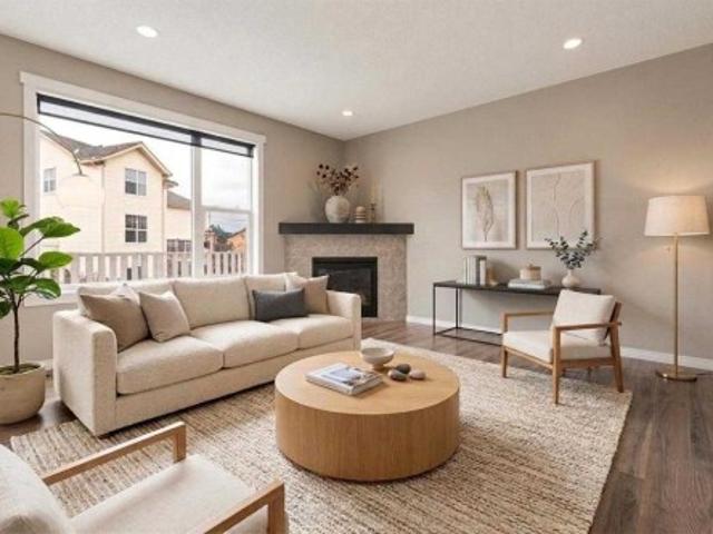 327 Panamount Point Nw, Calgary, AB, T3K 0H6 house for sale | Listing ID A2341 | Royal LePage