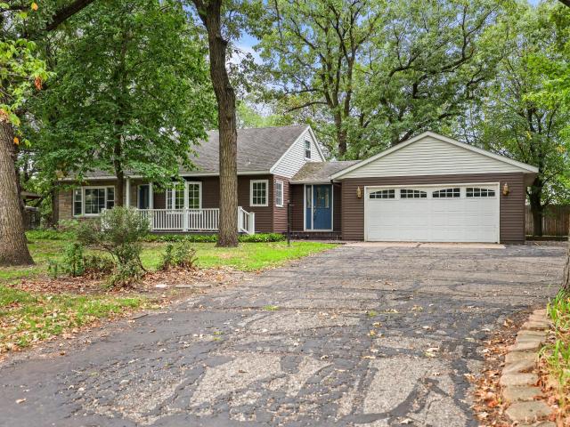 32841 River Oaks Lane
