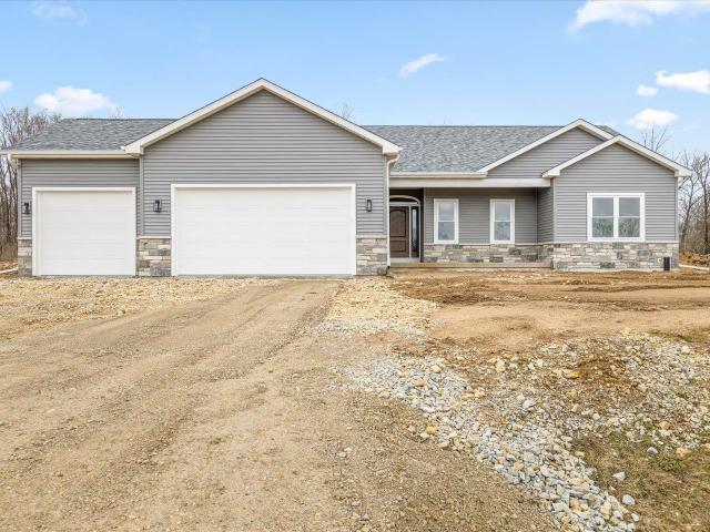 3286 S Prairie Ave, Beloit, WI 53511 | MLS #2002