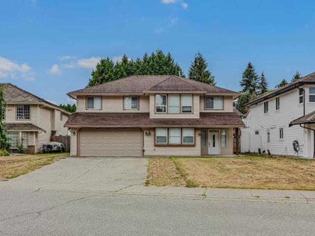 32878 Harwood Place, Abbotsford, BC, V2S 7C1 house for sale | Listing ID R3159 | Royal LePage