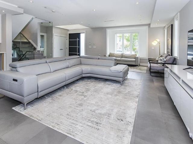 3287 Matapan Crescent, Vancouver