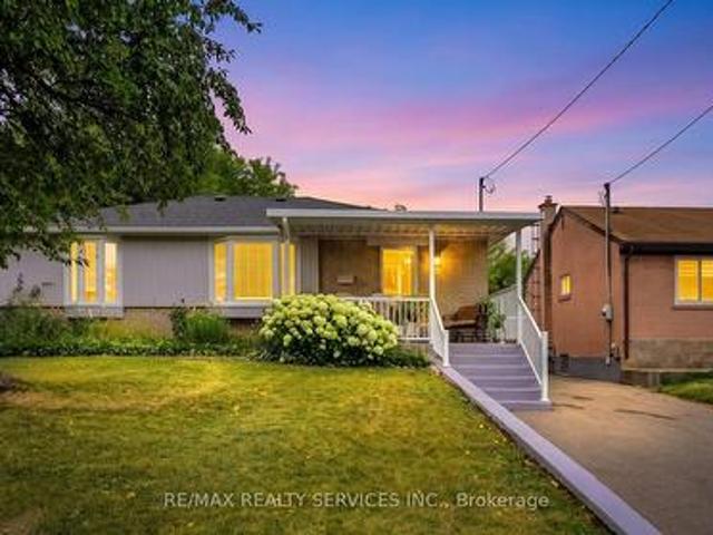 3287 Michaud Avenue, Mississauga, ON, L4T 1P8 house for sale | Listing ID W13602 | Royal LePage