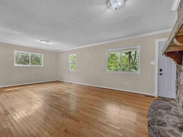 3287 Warrior Jasper Road