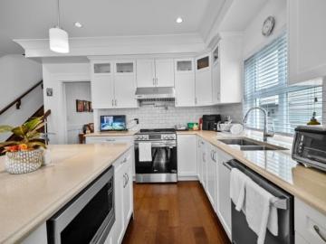 3288 32Nd Avenue W, Vancouver, BC, V6L 2C3 house for sale | Listing ID R3112 | Royal LePage