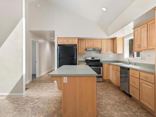 32800 Albion Ridge Road
