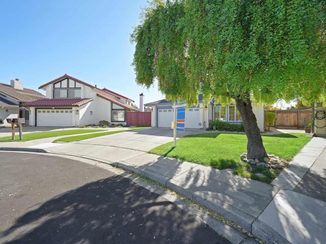 32808 Oakdale Ct
