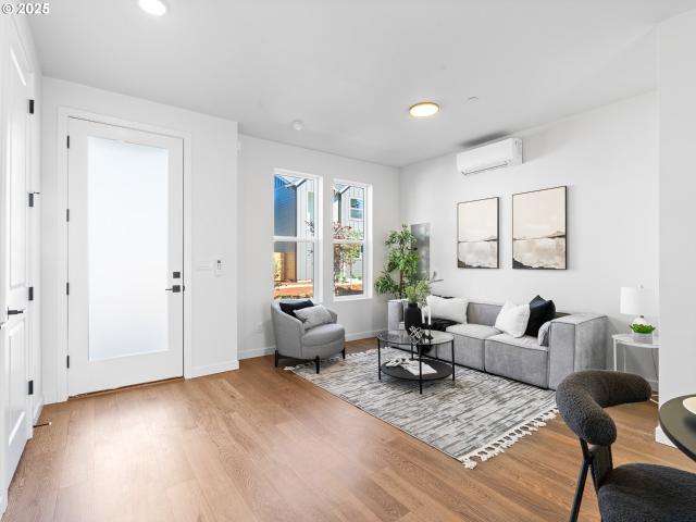 3282 SE 115th AVE