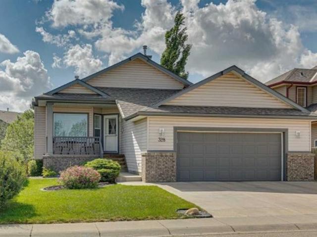 328 Cove Road, Chestermere, AB, T1X 1L5 house for sale | Listing ID A2330 | Royal LePage