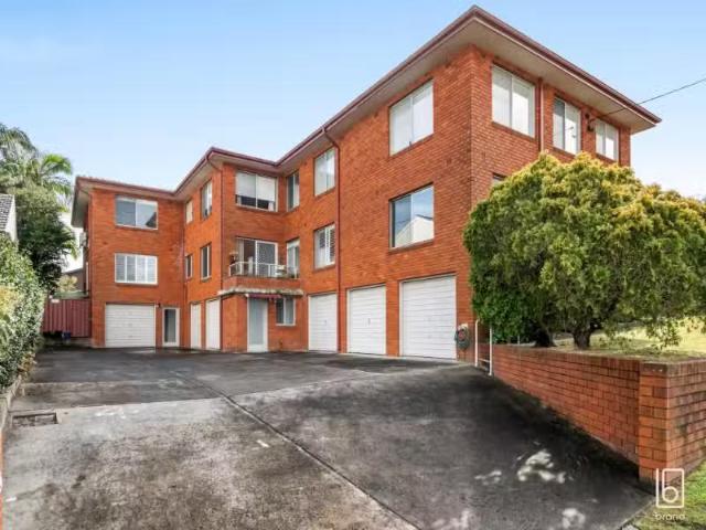 3/28 Caroline Street, EAST GOSFORD House for rent Listed by C.