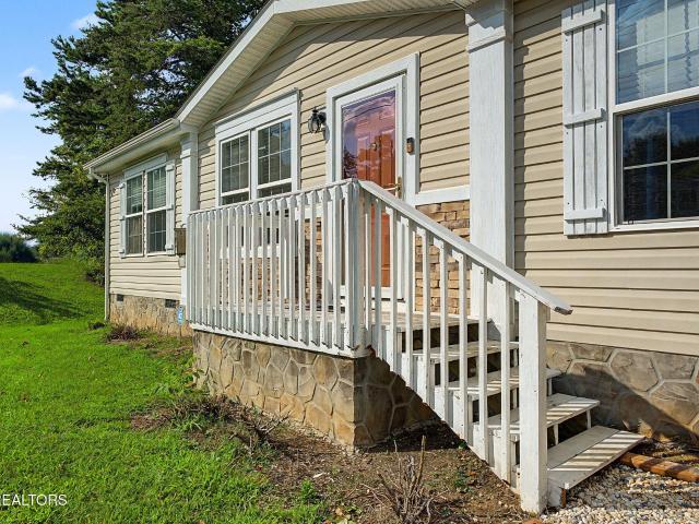 328 Antler Ridge Rd