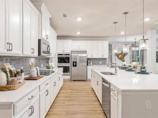 328 Bailiwick Lane