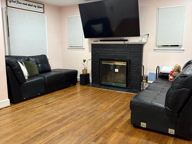 328 Bryan Place