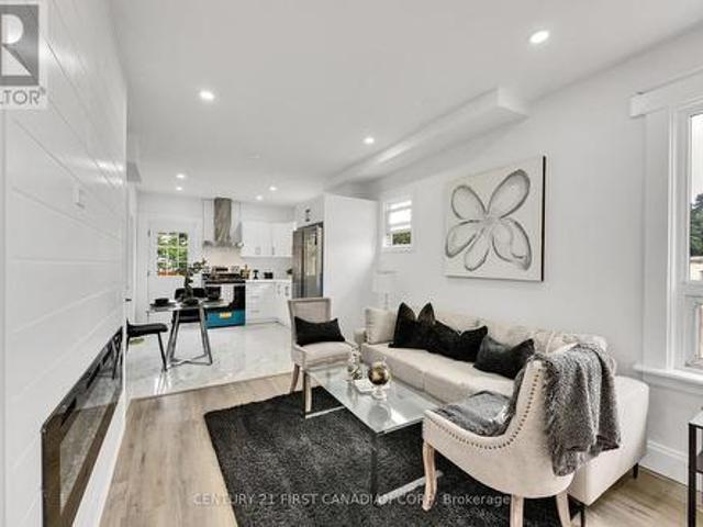 328 Oakland Avenue, London East M, ON, N5W 4J6 house for sale | Listing ID X13725 | Royal LePage