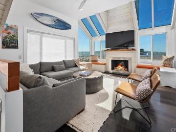 328 Shoemaker Ct, Solana Beach, CA 92075 | MLS #NDP2502