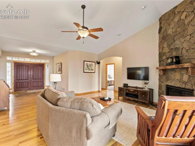 3290 Hamal Circle
