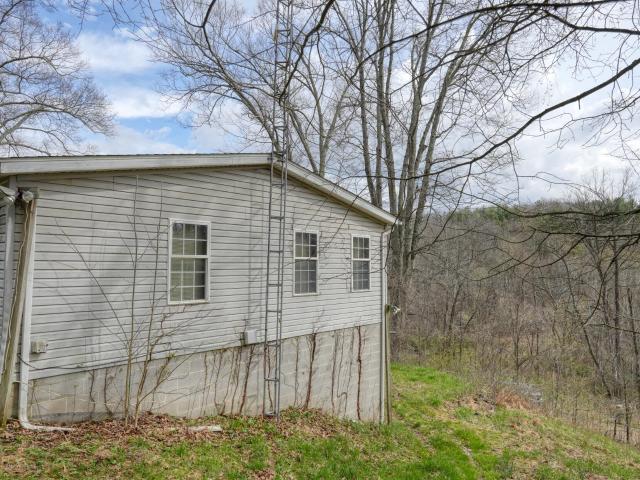 32917 Township Road 381