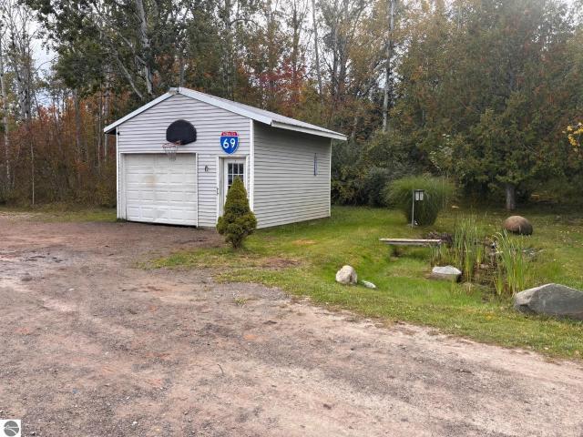 3291 N Rude Road