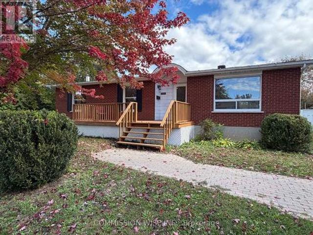 3293 Taggart Street, Ottawa, ON, K0A 2W0 house for sale | Listing ID X13884 | Royal LePage