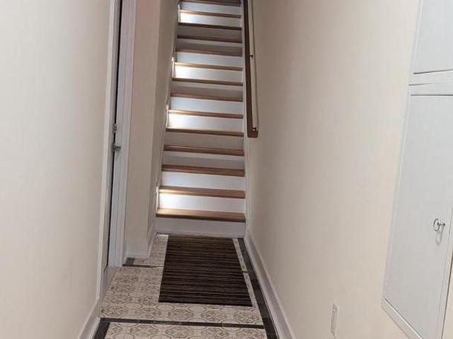 329 16th Street SE Unit 1, Washington, US, DC