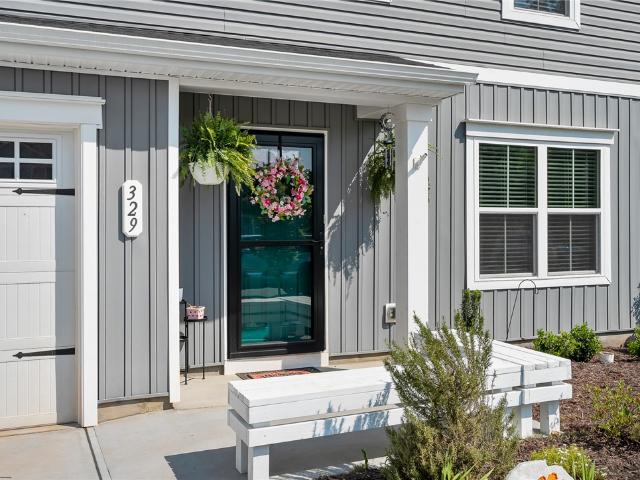 329 Kings Grant Court