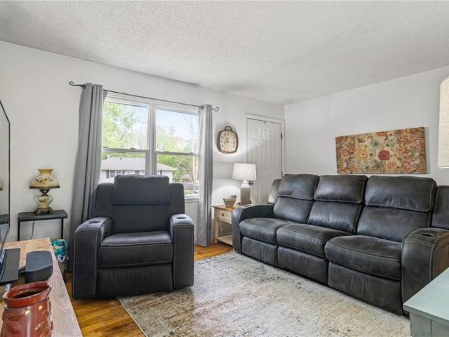 329 Lincoln Drive