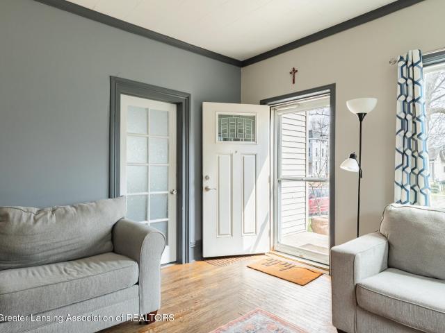 329 N Bostwick Street