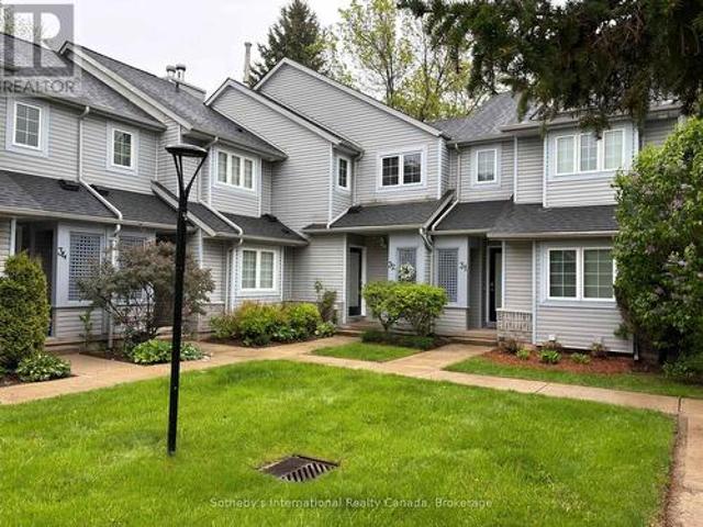 32 146 Settlers Way, Blue Mountains, ON, L9Y 0N9 townhouse for lease | Listing ID X13648 | Royal LePage