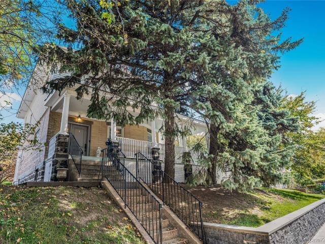 32 15 Murray Lane