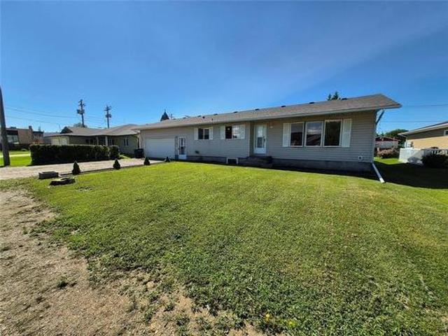 32 1St Avenue Sw, Minnedosa, MB, R0J 1E0 house for sale | Listing ID 202624 | Royal LePage