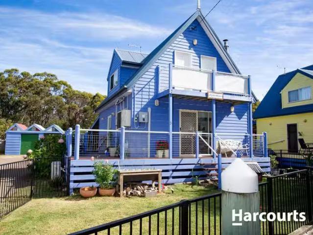 3/2 Tamar Crescent, GREENS BEACH, TAS 7270 House for Rent