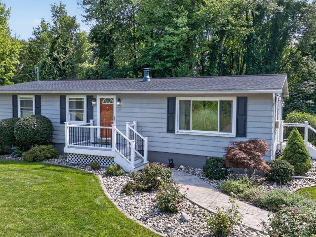 32 Tabor Road