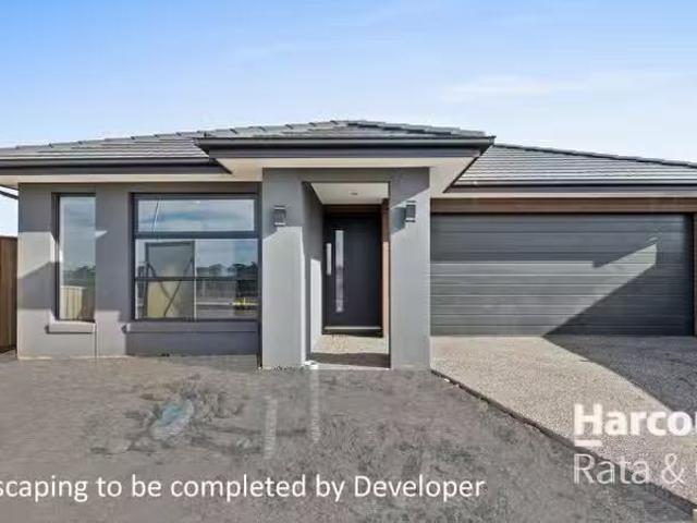 32 Tara Circuit, Donnybrook, VIC 3064 House for Rent