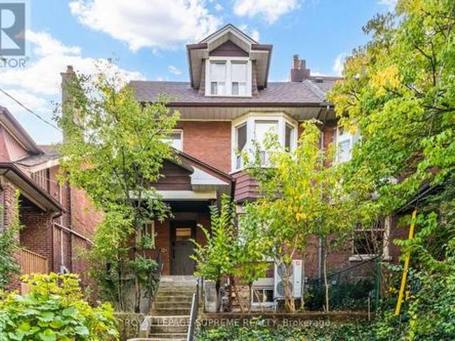 32 Thome Crescent, Toronto, ON, M6H 2S5 house for sale | Listing ID C14033 | Royal LePage