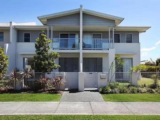 32 The Landings, Upper Coomera, QLD 4209