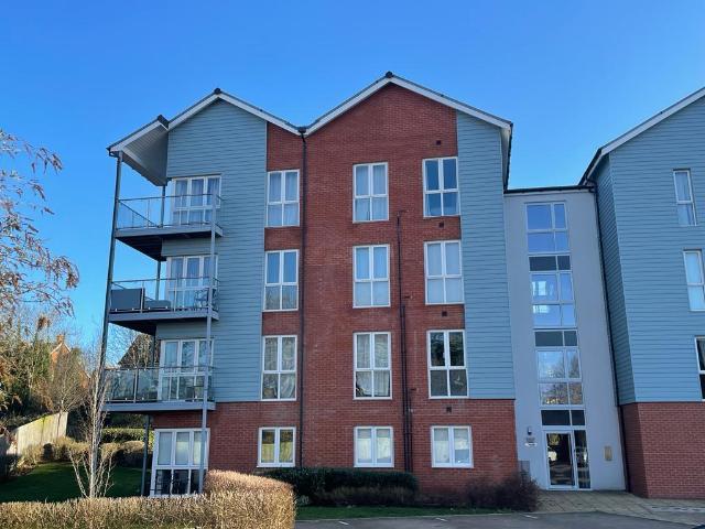 32 The Lane, Worcester WR1 2 bed apartment to rent £1,150 pcm £265 pw