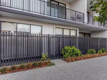 3/2 Troubridge Drive, West Lakes, SA 5021