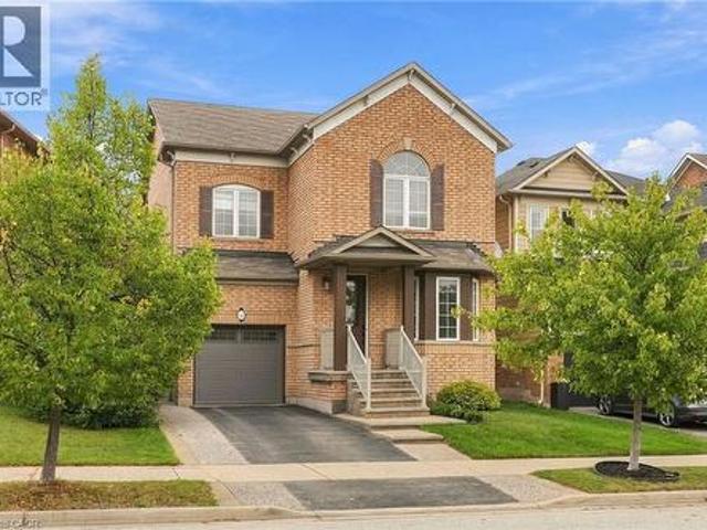 32 Wimberly Avenue, Waterdown, ON, L8B 0R9 house for sale | Listing ID 40864 | Royal LePage